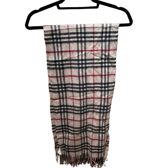 Burberry Classic Fringe 100% Cashmere Scarf - Picture 2 of 6